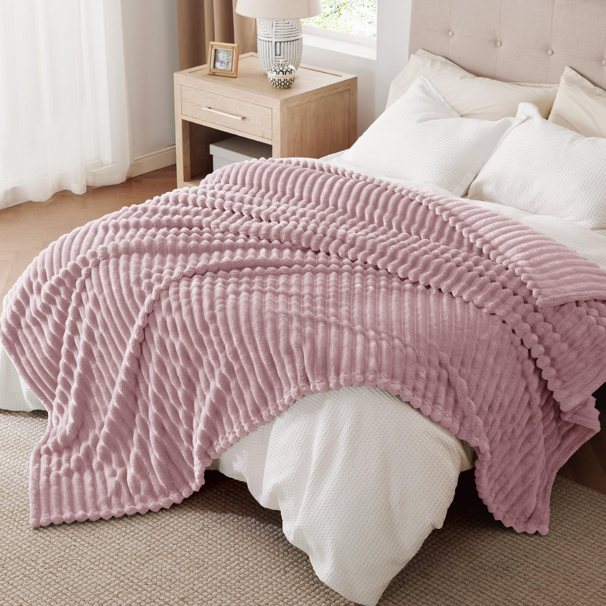 Bedsure colorfast dyeing preserves pink vibrancy after washes.