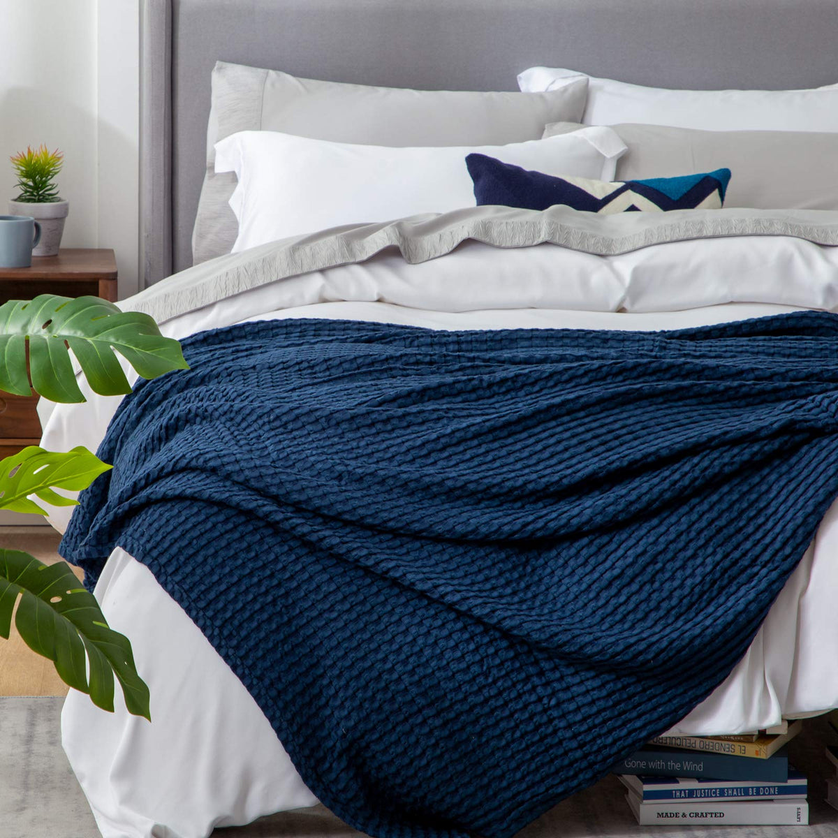 Bedsure 90x90 blanket covering bed to show size.