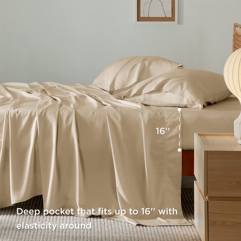 Bedsure deep-pocket 16-inch fitted sheet keeps sheets secure.
