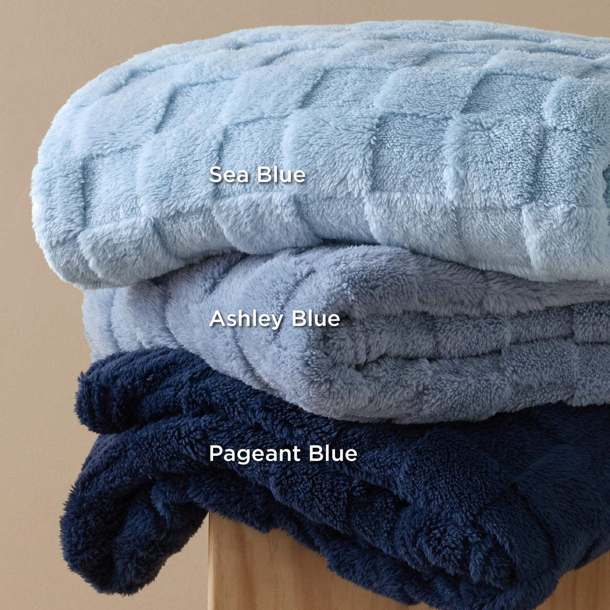 Bedsure dorm-room essentials blanket fits dorm beds and study corners (dorm-room-essentials-blanket).