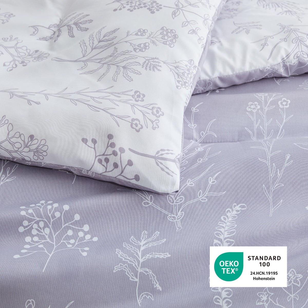 Bedsure down-alternative fill delivers comfortable warmth without heavy weight