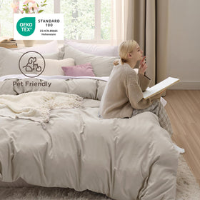 Bedsure durable stitching detail reinforces seams for long-lasting quality.