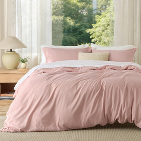 Bedsure queen duvet cover in soft fabric enhances cozy sleep.