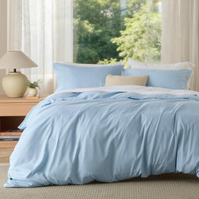 Bedsure queen duvet cover soft feel for gentle, cozy nights.