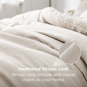 Bedsure comforter features four corner loops for secure duvet use.