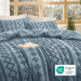 Bedsure easy-care machine washable comforter for quick refresh after laundry day