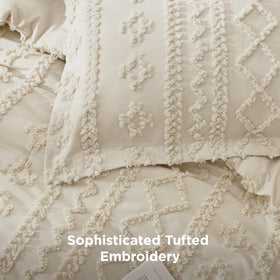 Bedsure embroidery detail highlights 3D tufts adding depth to bed decor.