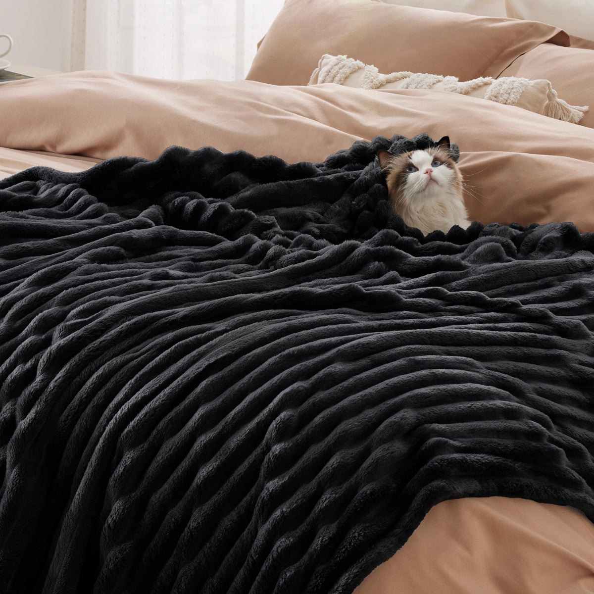 Bedsure GentleSoft bedroom decor blends striped pattern with any aesthetic.