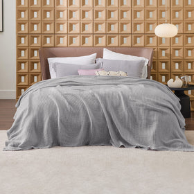 Bedsure Gentlesoft fabric breathes well for cooler or warmer nights.