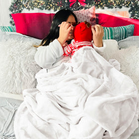 Bedsure GentleSoft blanket with pet snuggle on couch or bed