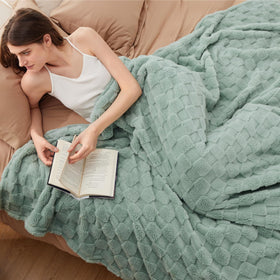 Bedsure Gentlesoft close-up shows plush fleece texture for extra-soft comfort.