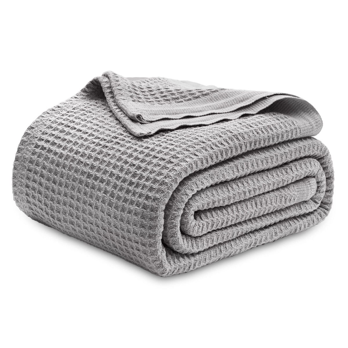 Bedsure Gentlesoft blanket in queen size provides generous coverage and a soft hand feel.