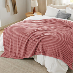 Machine washable Bedsure GentleSoft blanket remains vibrant after washes