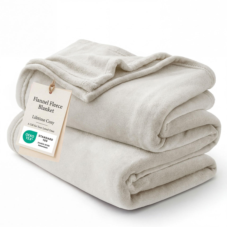 Bedsure GentleSoft fleece blanket close-up texture showing plush softness for year-round comfort