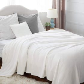 Bedsure GentleSoft fleece blanket kid room decor – soft accent for cozy naps