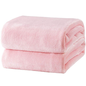 Bedsure GentleSoft fleece blanket close-up texture delivers silky softness for cozy nights.
