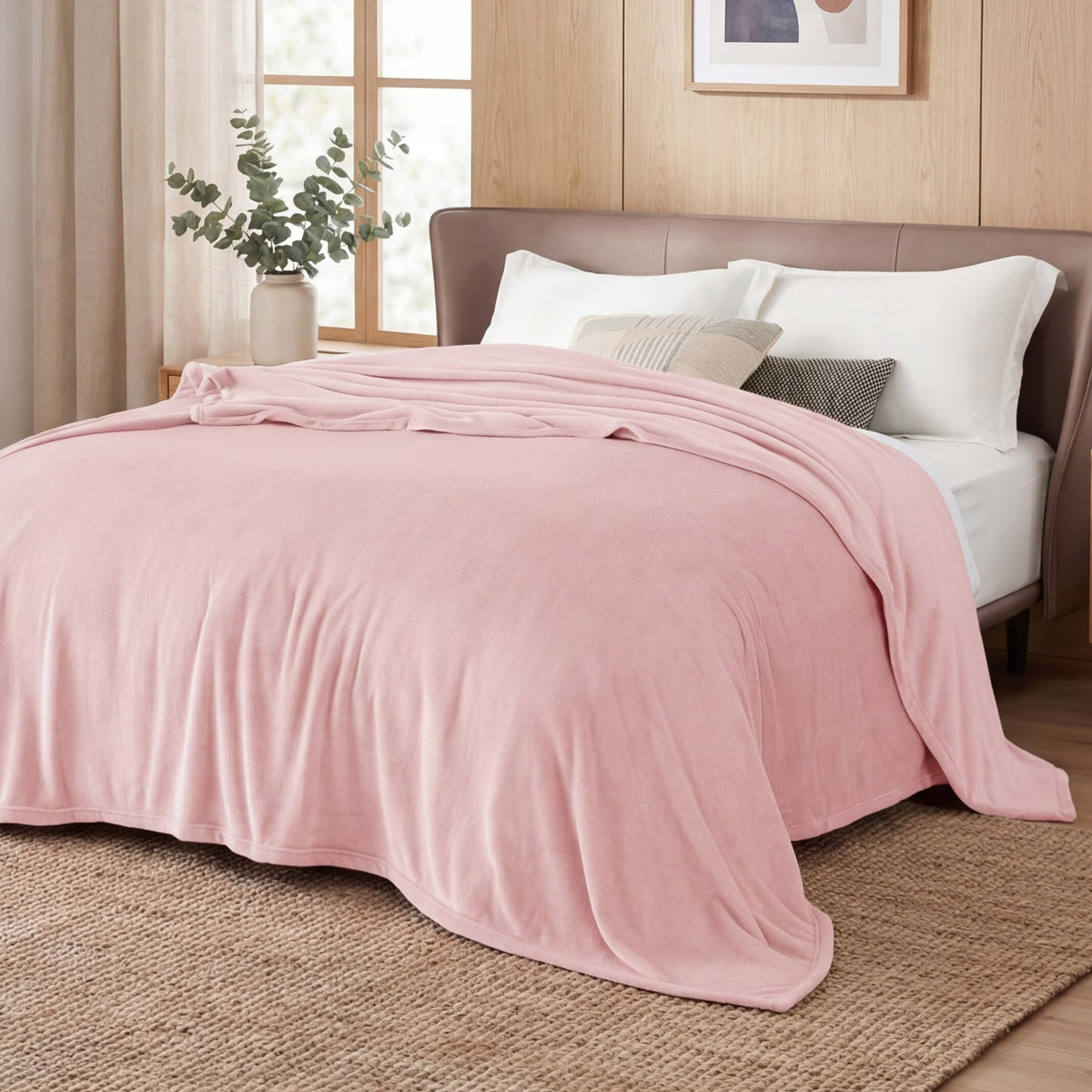 Bedsure GentleSoft fleece blanket close-up showing soft microfiber texture for comfort