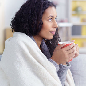 Bedsure GentleSoft fleece blanket sturdy stitching for long-lasting use.