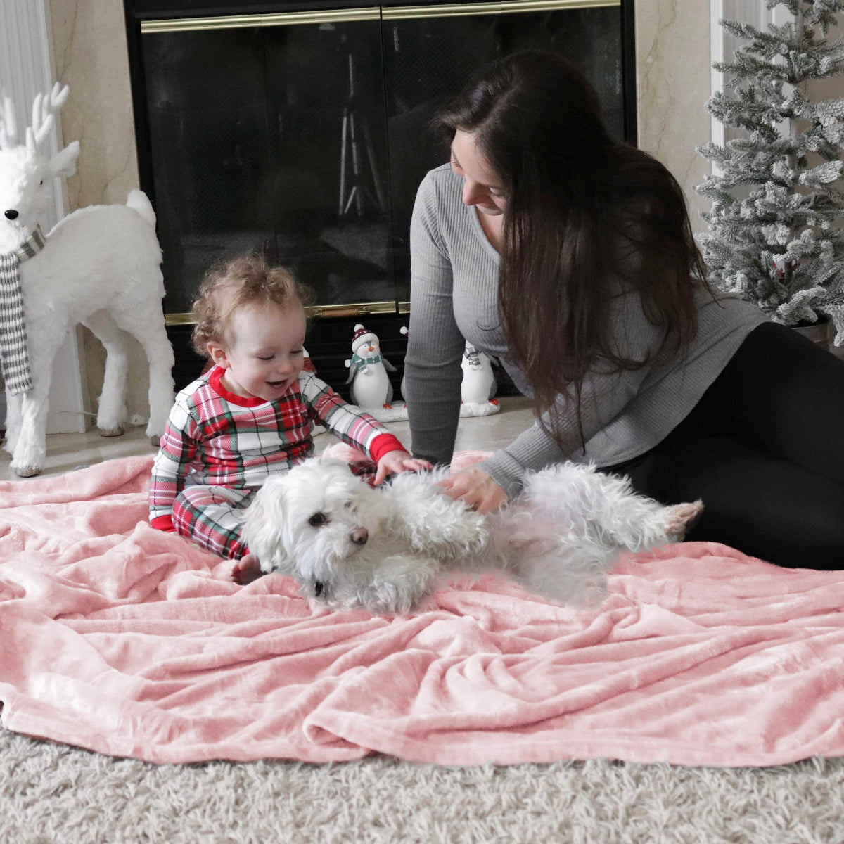 Bedsure GentleSoft blanket with durable stitched edges for long-lasting use