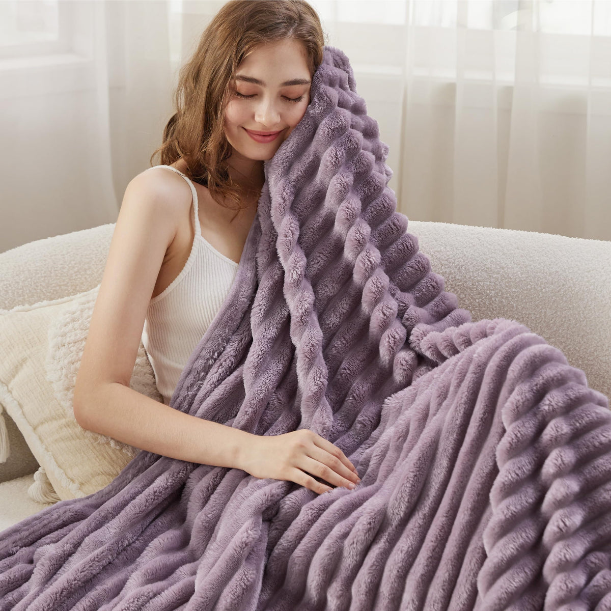 Bedsure GentleSoft light purple throw stitch detail showcases durable seams.