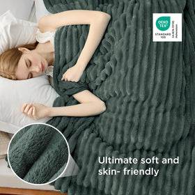 Bedsure GentleSoft Mallard Green fleece features durable stitches and colorfast dyes for long-lasting use.