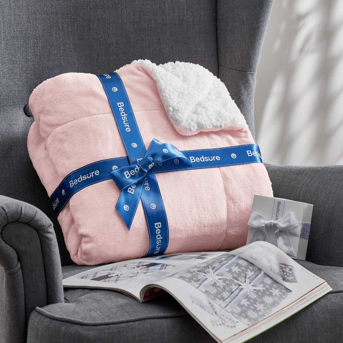 Bedsure GentleSoft Sherpa throw close-up shows rich texture and plush feel.