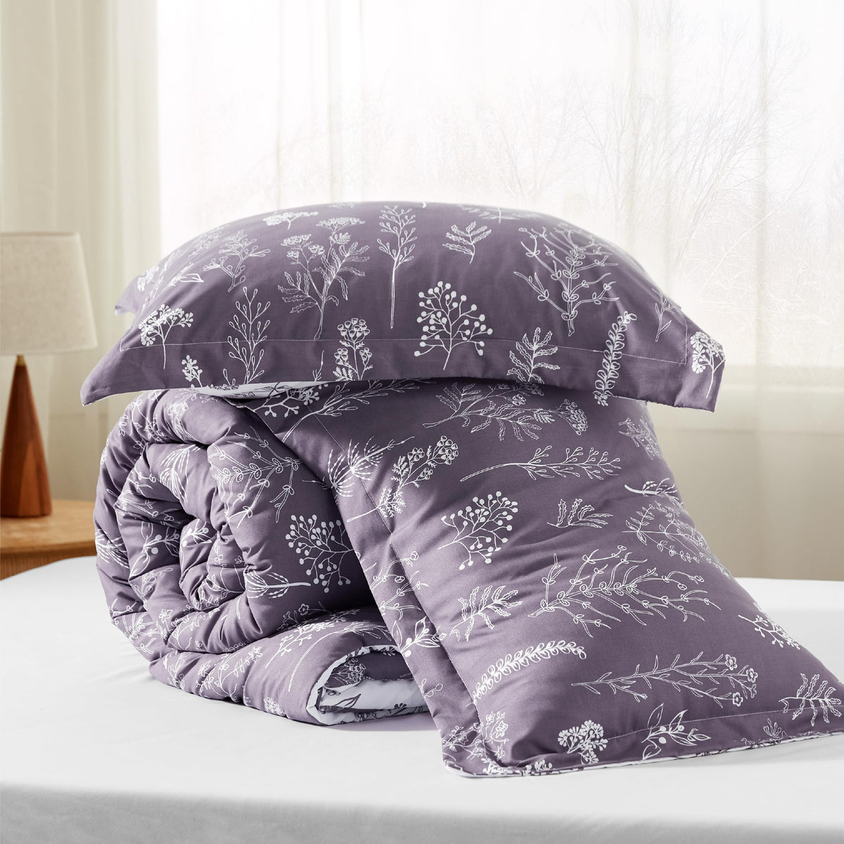 Bedsure gift ready bedding set perfect for holidays or special occasions.