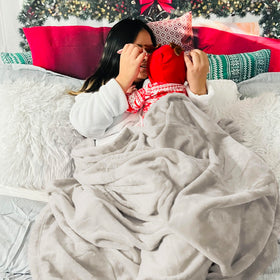 Bedsure giftable cozy blanket packaged as a thoughtful present.