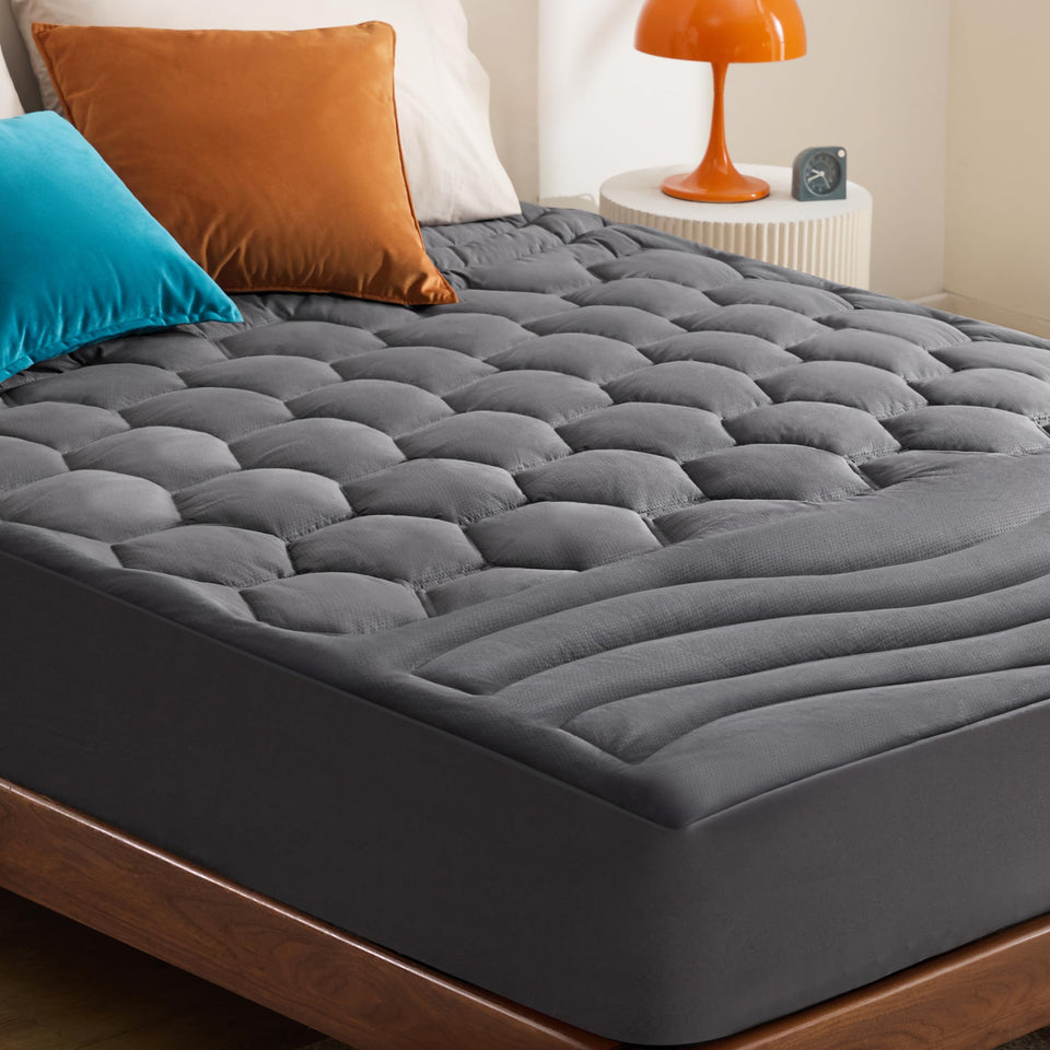 Bedsure Grey Twin XL Mattress Pad top pattern for cozy dorm nights