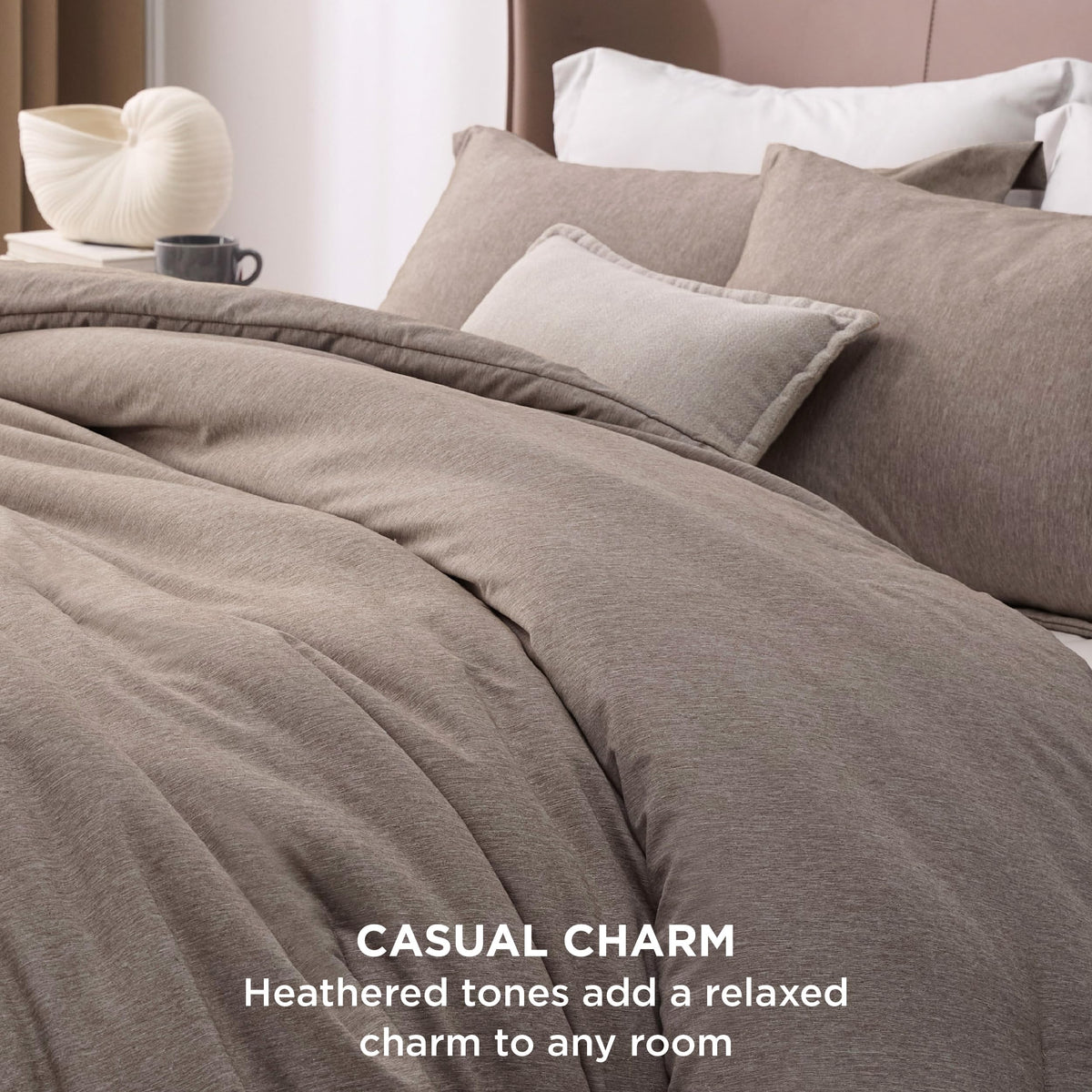 Heathered dyeing detail on Bedsure bedding adds casual charm