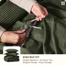 Bedsure hidden button closure for a clean, secure look