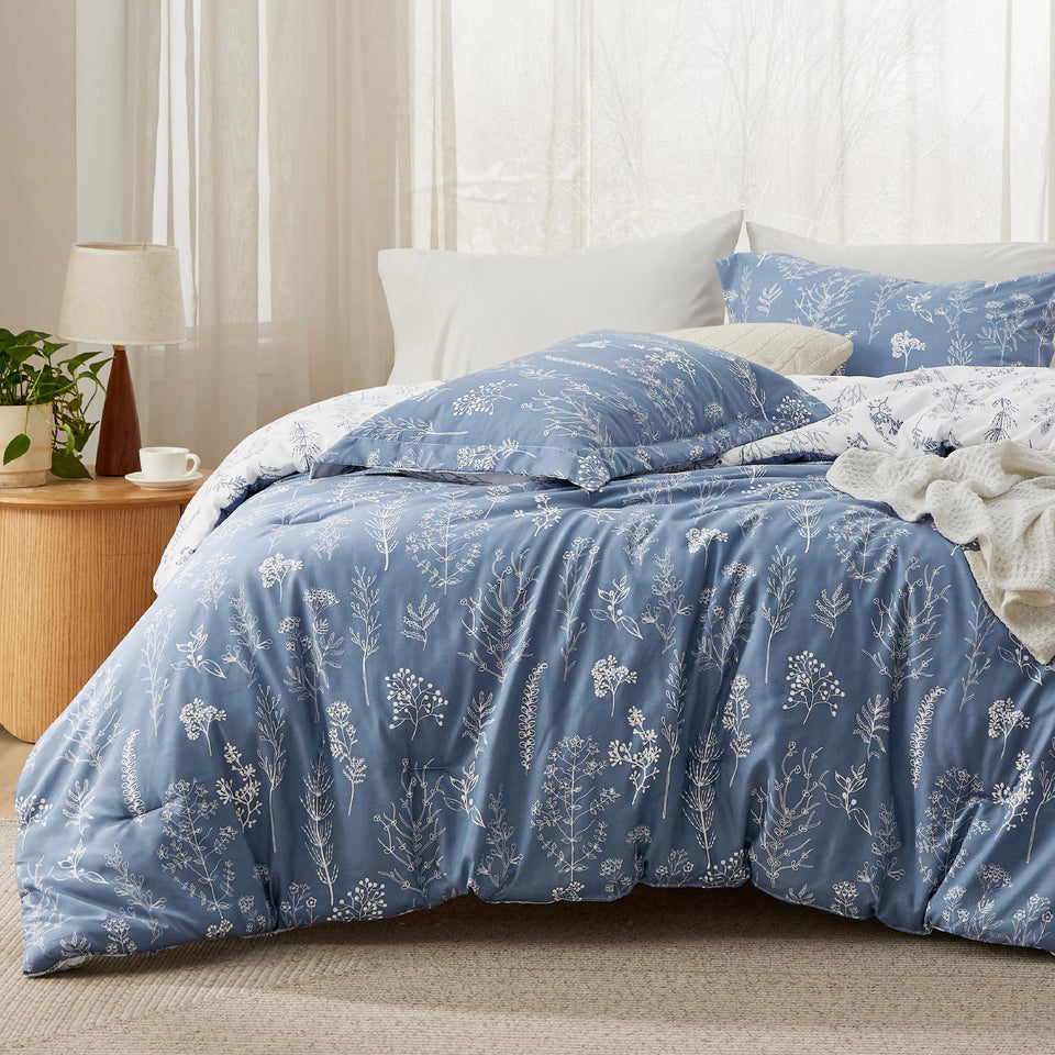 Bedsure Infinity Blue floral comforter set shows vivid pattern for elegant decor