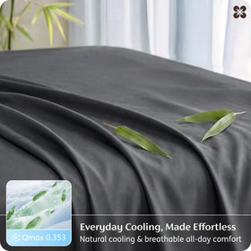 Bedsure deep-pocket fit up to 16 inches keeps sheets securely in place.