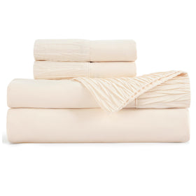 Bedsure packaging highlights machine washable, easy-care setup.