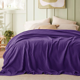 Bedsure king-size blanket with gift-ready packaging—great for gifting in all seasons.
