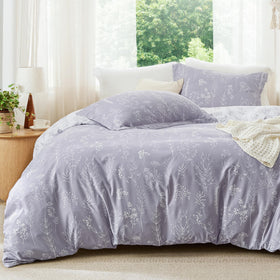 Bedsure lavender floral queen comforter set displayed on a neatly made bed