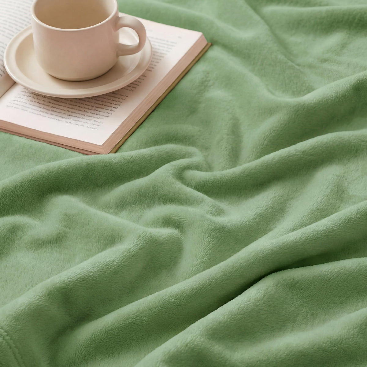 Bedsure lightweight warmth microfiber blanket displaying breathable comfort during cool evenings