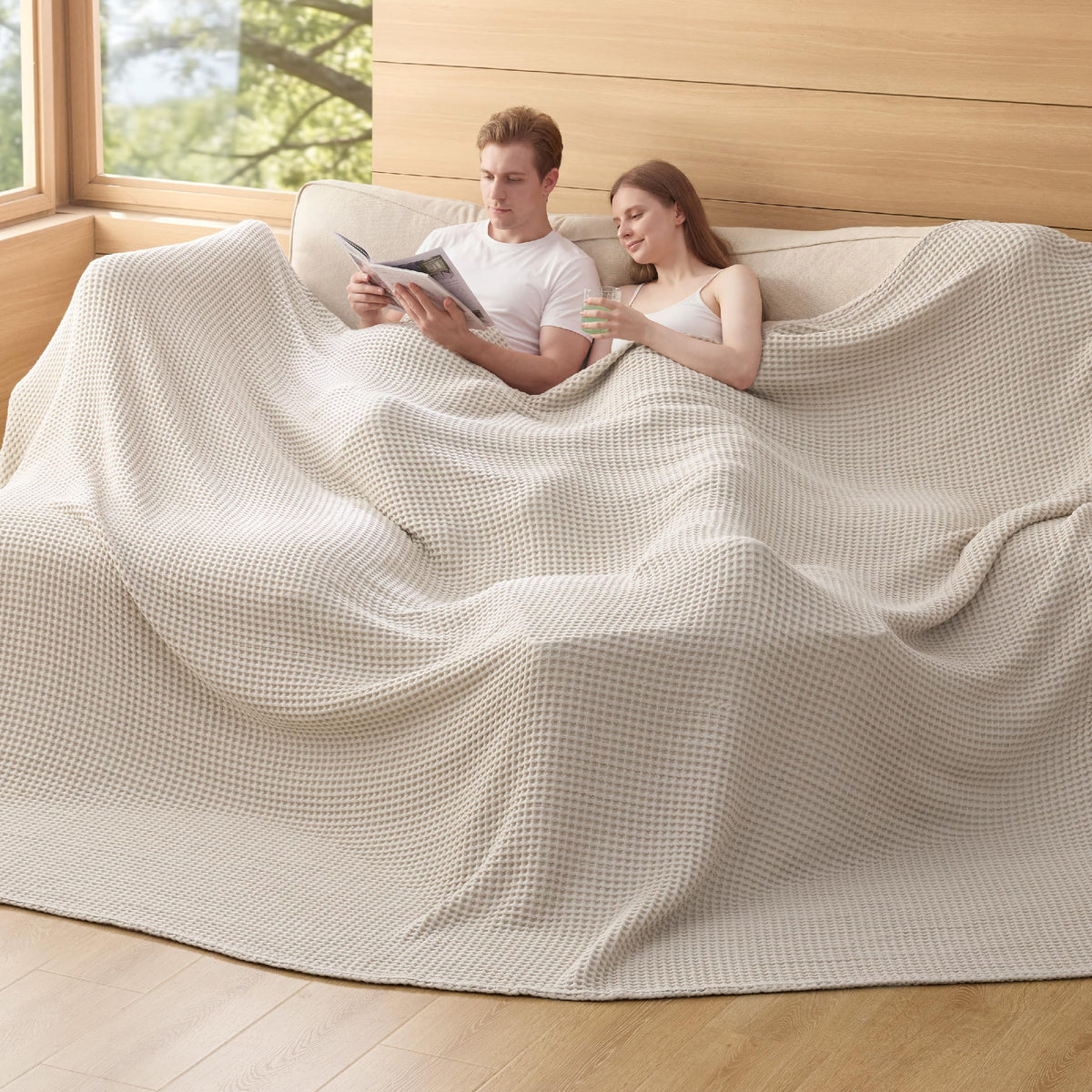 Bedsure machine-washable blanket stays vibrant after washing