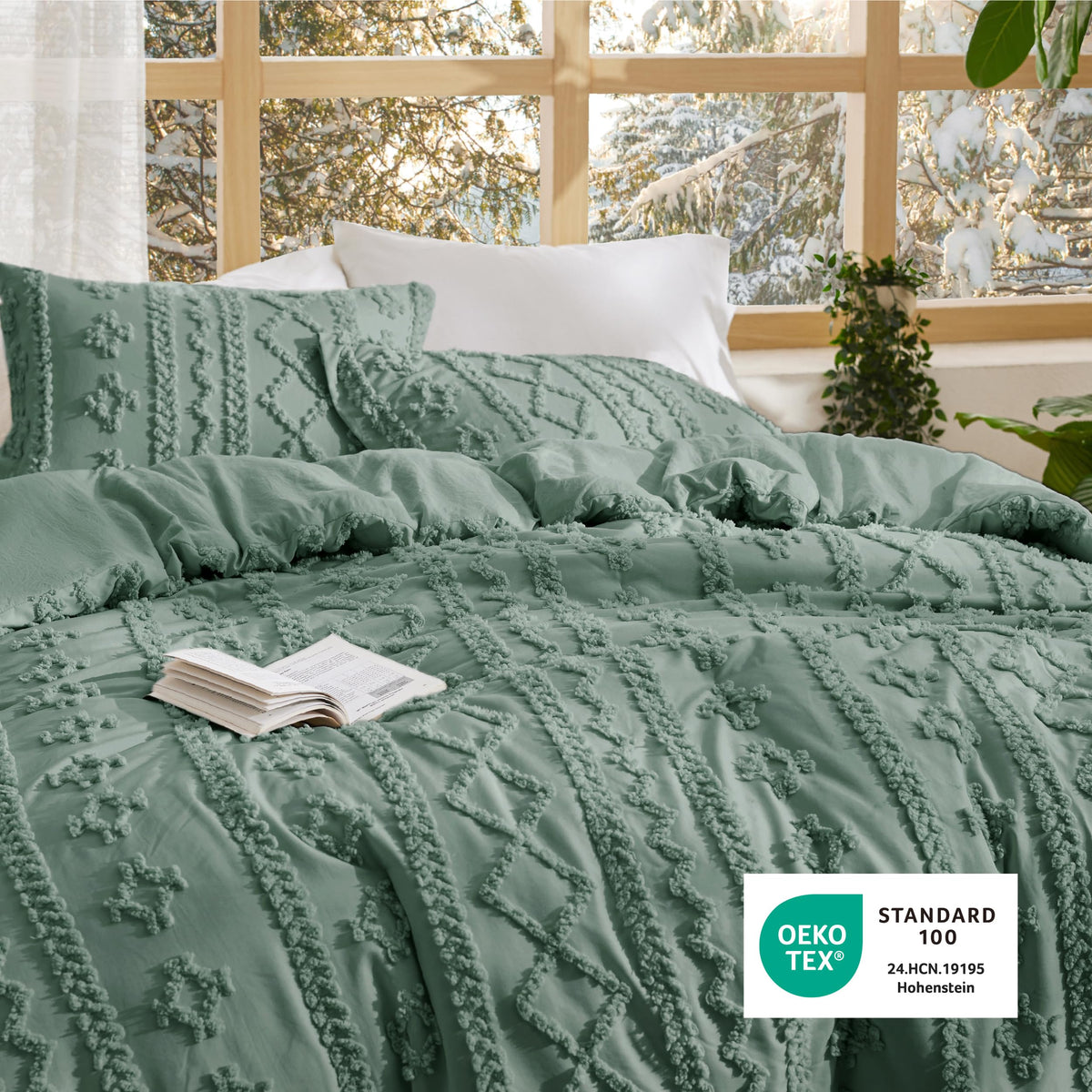 Bedsure comforter is machine washable for easy care and quick refresh.