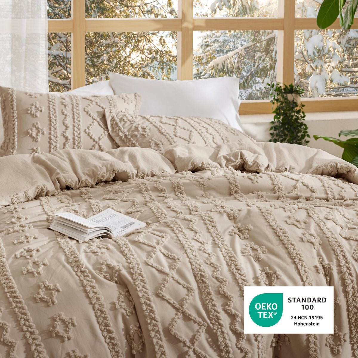 Bedsure machine-washable comforter for easy home care.