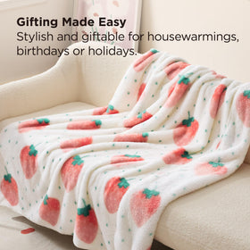 Bedsure machine-washable throw blanket, easy care for busy families.