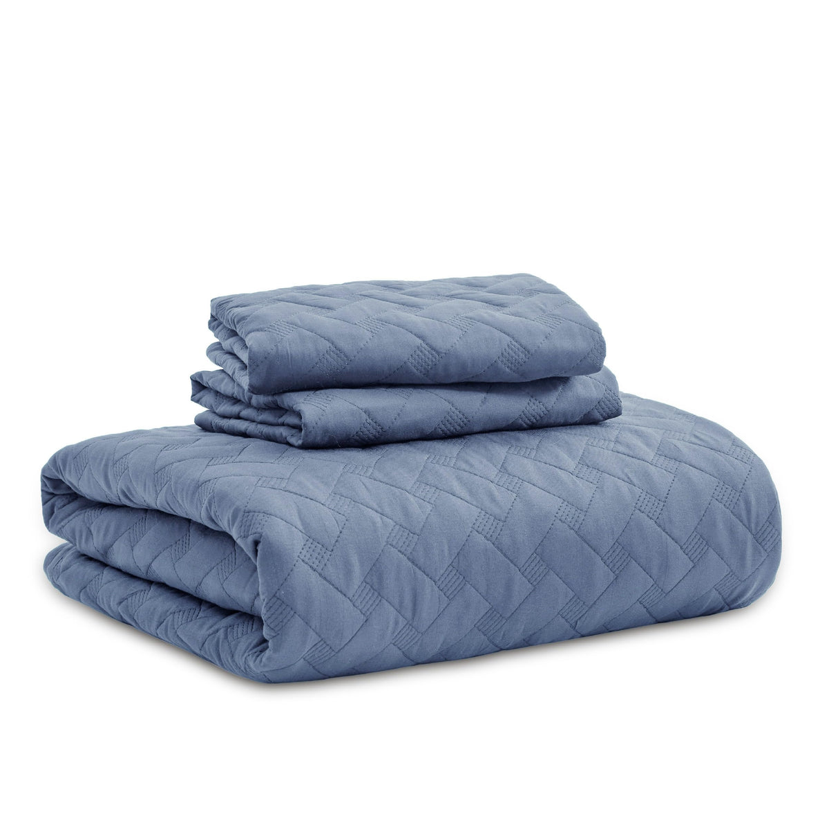 Bedsure mineral blue quilt provides calm color and soft texture for rest