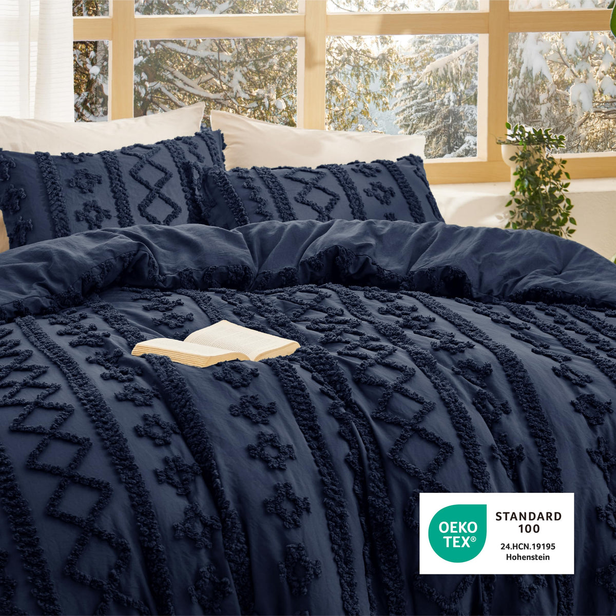 Bedsure packaging highlights OEKO-TEX durability for long-lasting color and seams.