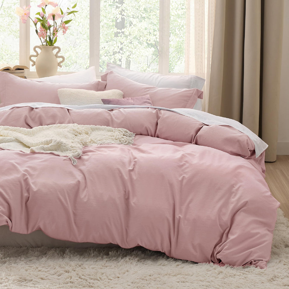 Bedsure pink duvet cover queen 90x90 with a soft, crinkle-free finish