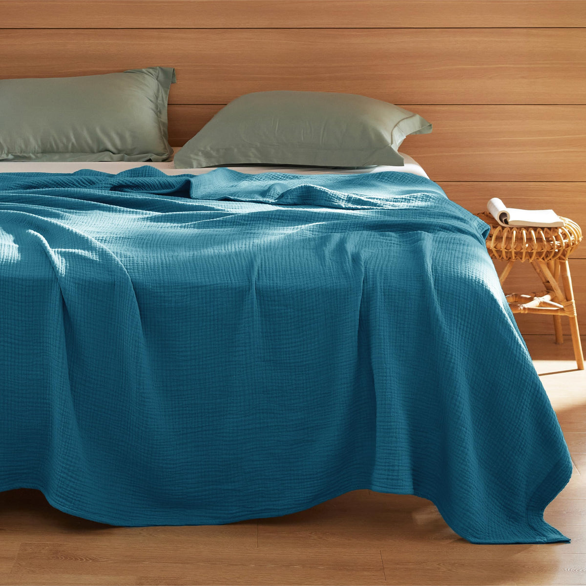 Bedsure relaxed texture casual-style blanket adds calm to bedroom decor