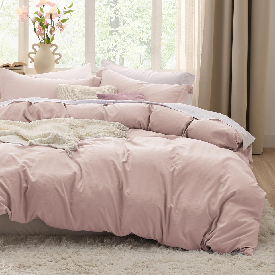 Bedsure rose pink duvet cover, queen 90x90 with zipper closure for quick changes.