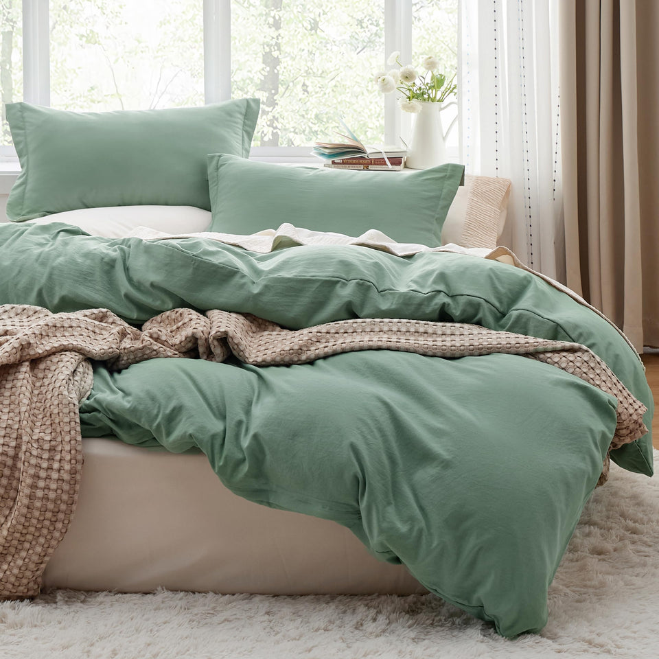 Bedsure sage green duvet cover queen 90x90 with eight corner ties for a stable fill