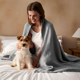 Bedsure skin-friendly cotton muslin blanket feels gentle against the skin.