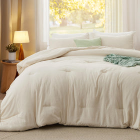 Bedsure soft prewashed fabric close-up highlighting plush texture for comfort