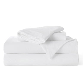 Textured, wrinkle-friendly Bedsure washed cotton look in motion for casual appeal